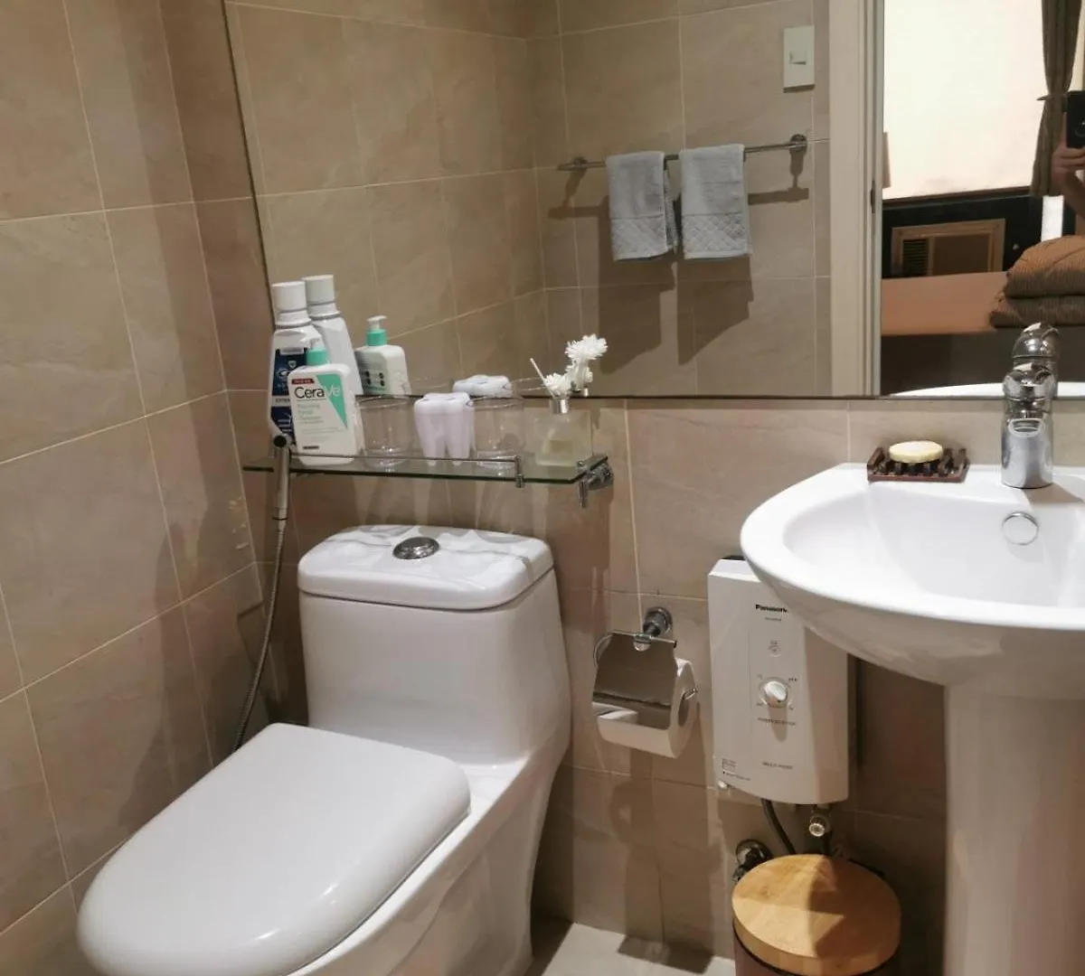 Lejlighedshotel Spacious 1Br Apt Near Nightlife And Business Center In Makati Manila