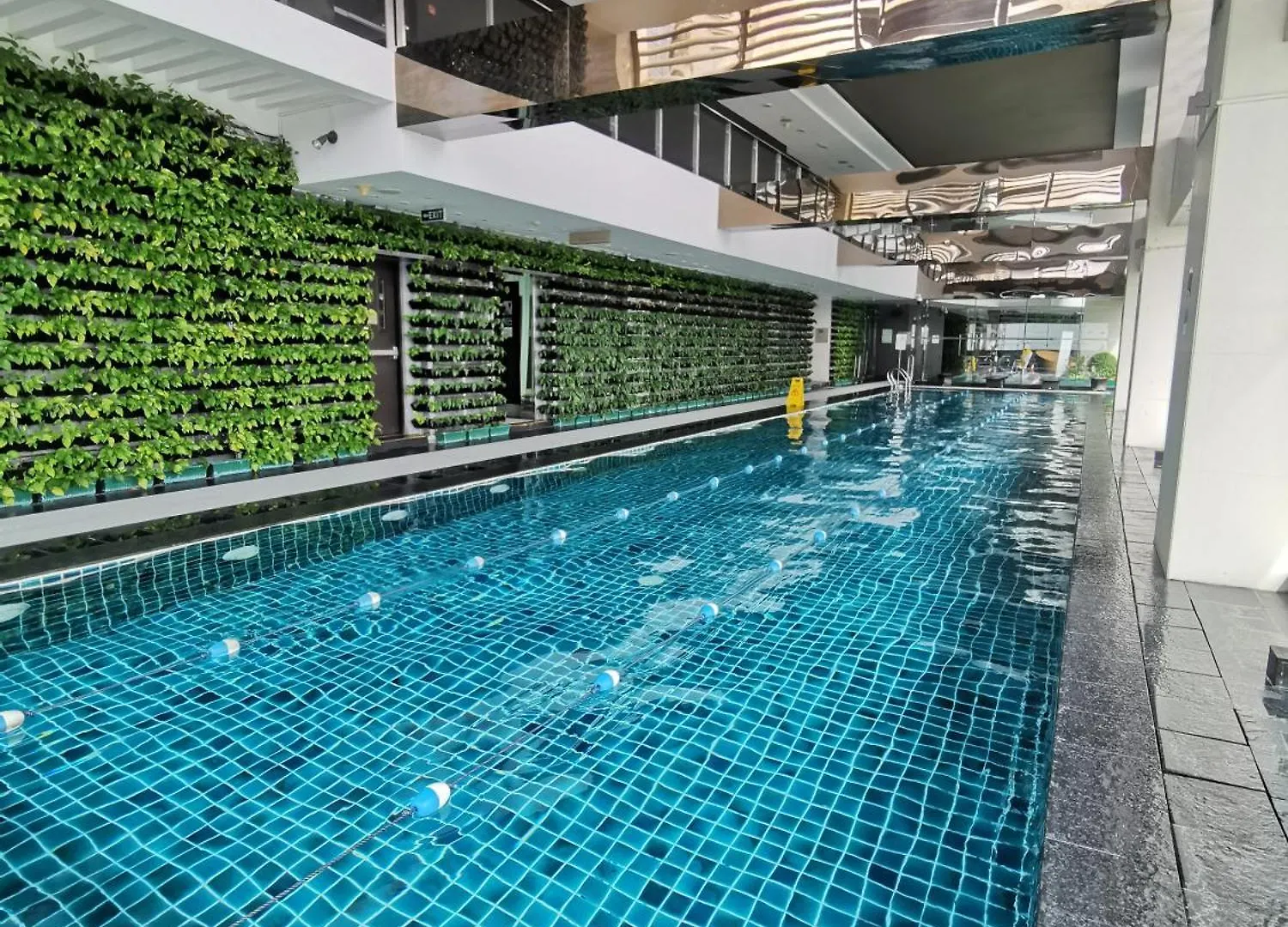 Spacious 1Br Apt Near Nightlife And Business Center In Makati Manila